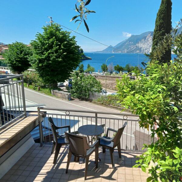 Casa Gabriele Terrasse mit Seeblick